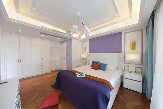 法式风格复式楼卧室装修效果图